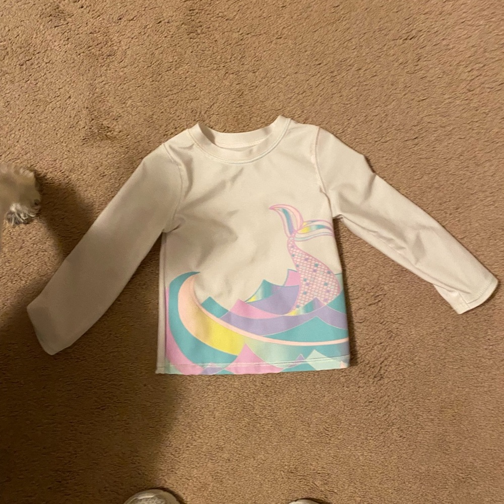 Toddler girl UV bathing suit top. Cat and Jack 2T.
